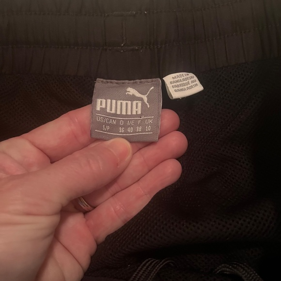 Puma Women's Black Athletic Shorts Size S - Picture 3 of 3